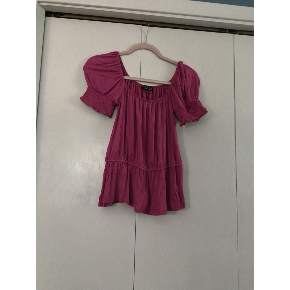 Tricia Clothing Company Short Sleeve Peasant Style Pink Blouse Size M 14 X 17